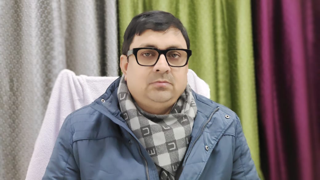 छात्रों की अपार आईडी न बनने से सख्ती, सभी खंड विकास अधिकारियों का बीएसए ने रोका वेतन, दो दिन का दिया अल्टीमेटम 1 IMG 20250206 WA0394