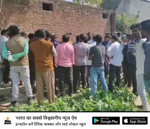 डीजे की दुकान से चोरों ने किया लाखों का सामान पार 1 IMG 20250210 WA0317