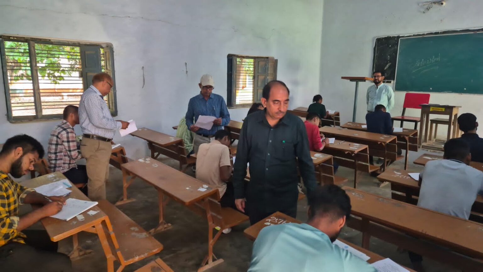 बीएससी और एमएससी कृषि की परीक्षाएं हुई सम्पन्न, कुल दो नकलची पकड़े गए 1 IMG 20250405 WA0221