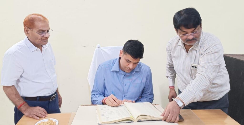 img 20250428 wa02451116013192652793260