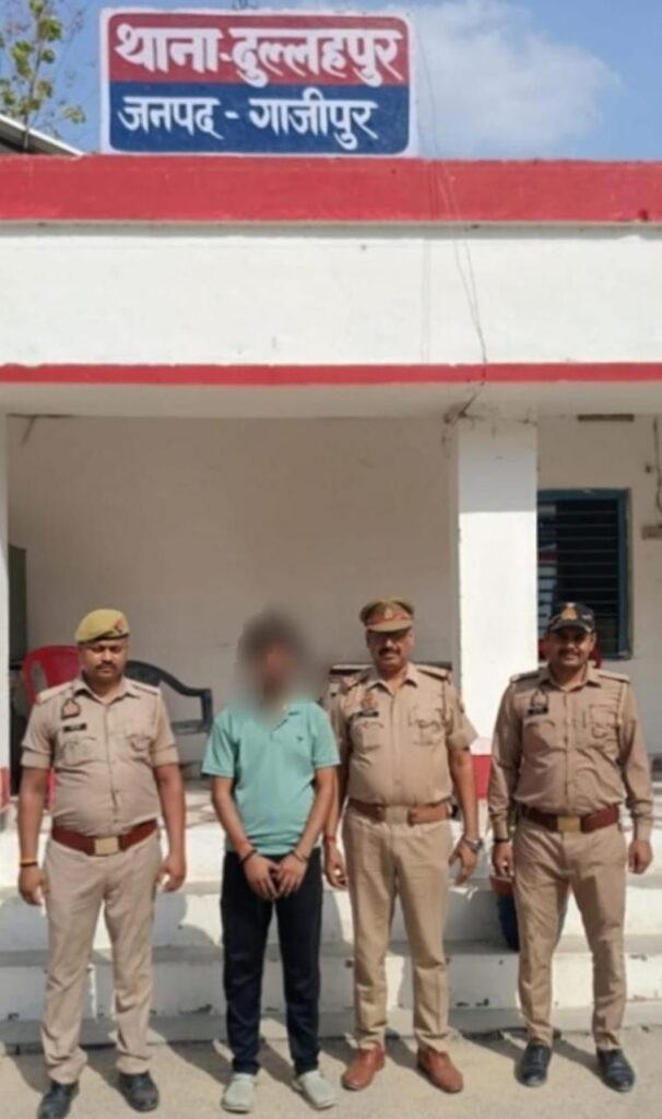 इसी जुमले को हथियार बनाकर मंत्री का फर्जी बेटा बनकर विनय चौहान नामक नटवरलाल गिरफ्तार 2 img 20250515 wa02256544684665307500523