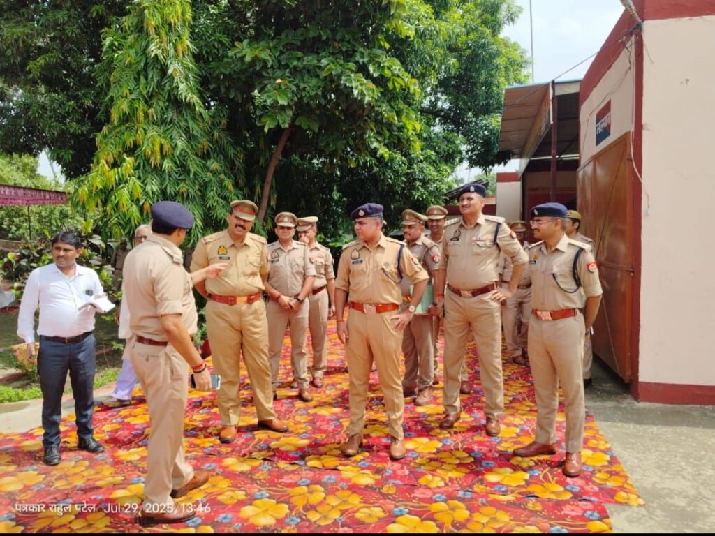 पुलिस अधीक्षक ने थाने का किया बार्षिक मुआयना 12 img 20250729 wa02925314467025206557817