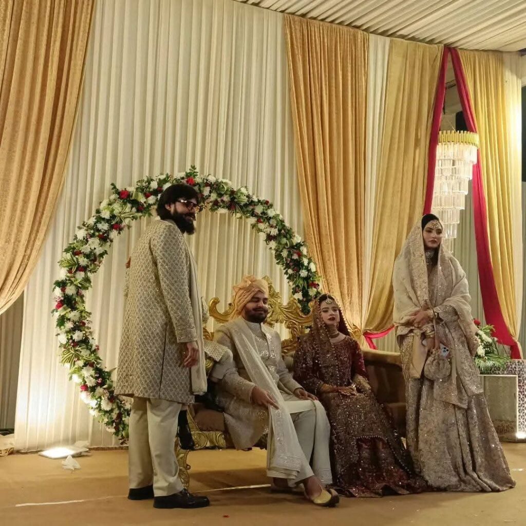 img 20251117 wa02324624250477038968554