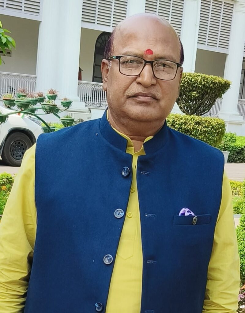 पूर्वांचल में पहली बार आयोजित होगा यूनियन का प्रांतीय अधिवेशन, 15 एजेंडों पर होगी चर्चा 12 WhatsApp Image 2025 12 11 at 5.48.48 PM