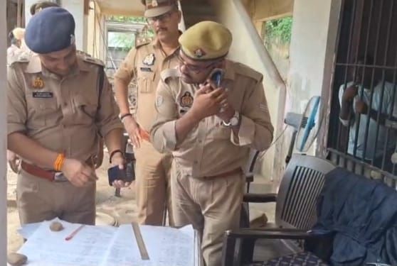 Breaking News: फरार इनामी बदमाशों के कोर्ट में हाजिर होने की सूचना, पुलिस हाई अलर्ट पर 14 img 20260611 wa0195882408253419786314