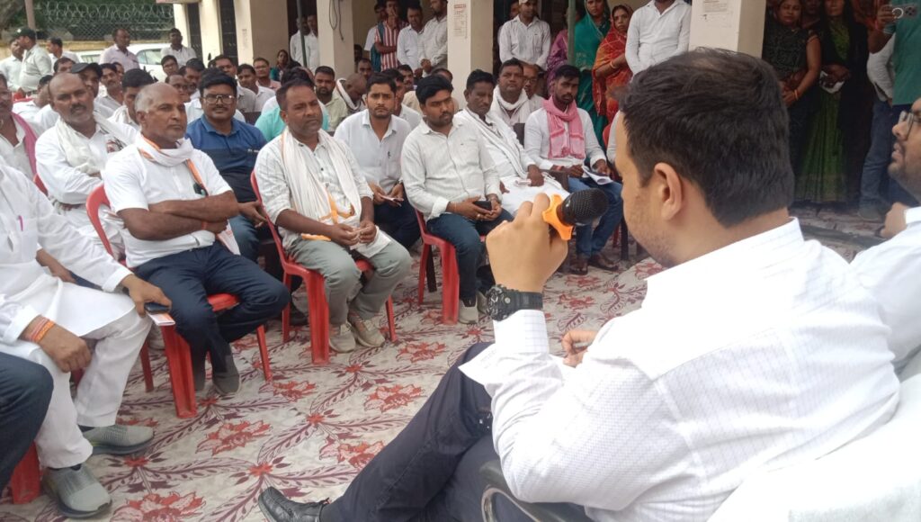 गाजीपुर में स्वयं सहायता समूहों को मिलेगा नई योजनाओं का लाभ, डीएम ने दिए निर्देश 12 1002977302