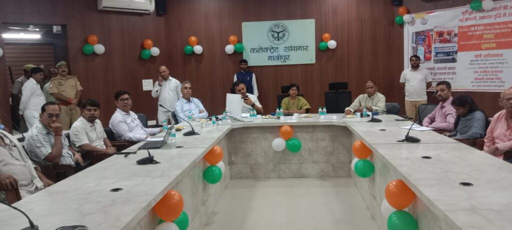 उचित दर विक्रेताओं के लाभांश में वृद्धि से बढ़ा सम्मान, कोटेदारों को दी गई नई पहचान 16 1003019104