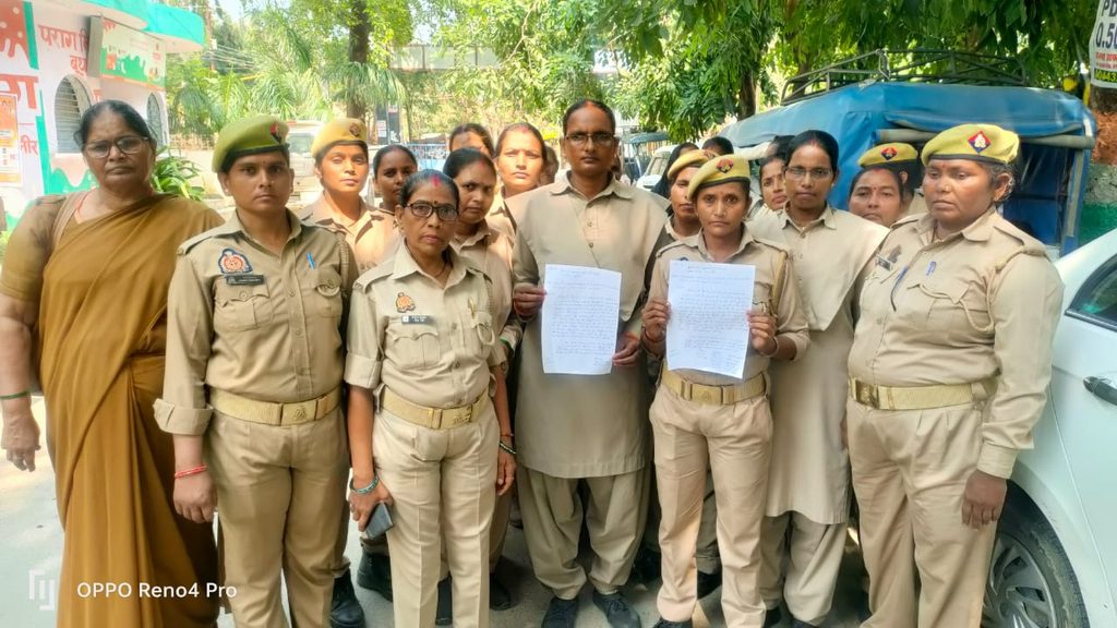 कस्तूरबा विद्यालयों में दूर ड्यूटी को लेकर महिला PRD जवानों की परेशानी, अधिकारियों को सौंपा पत्र 13 1003173764